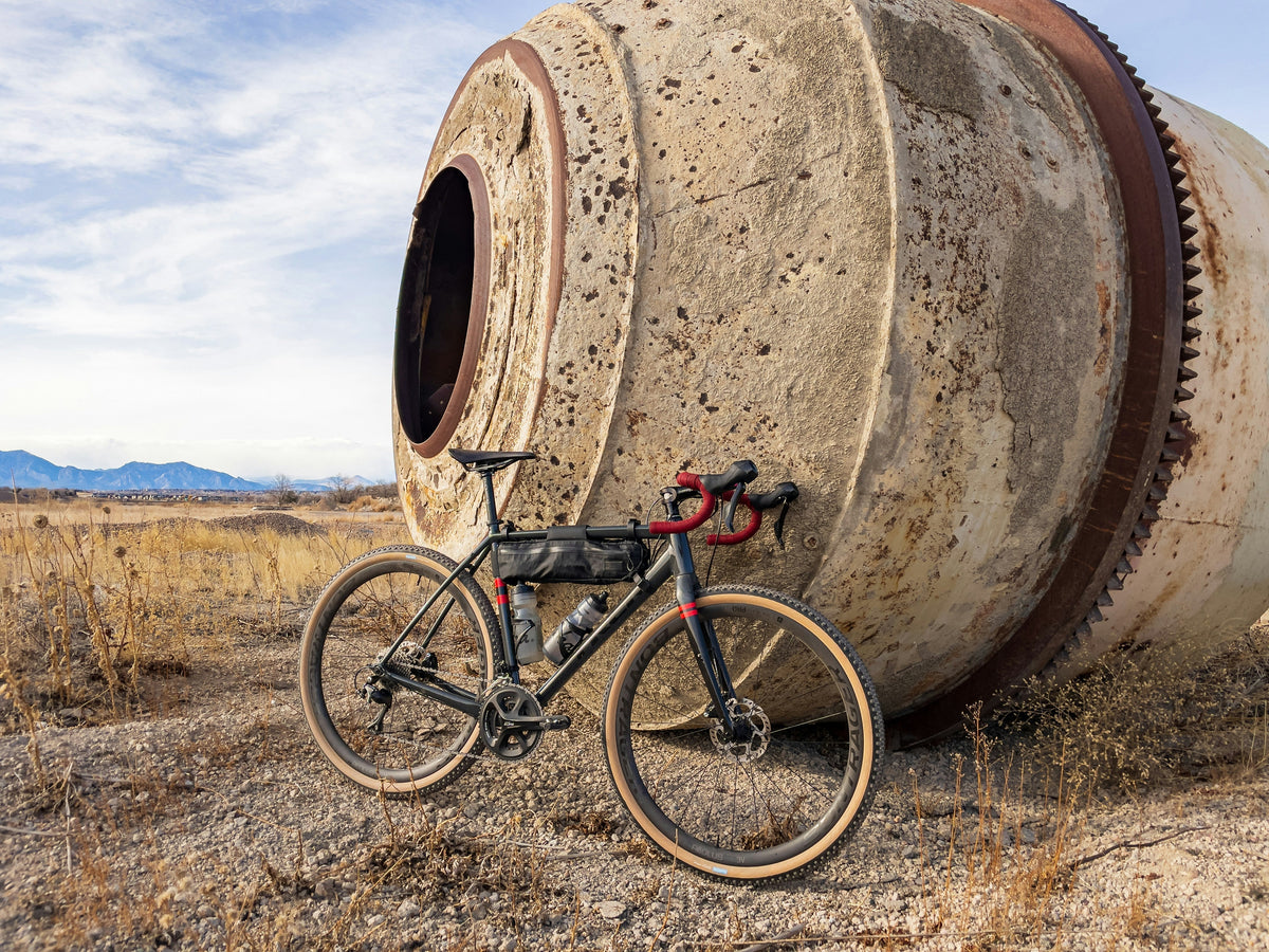 velo-gravel-cadre-aluminium-carbone