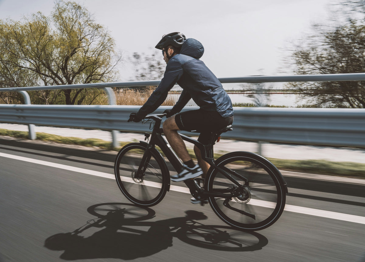 velo-electrique-recharge-en-roulant