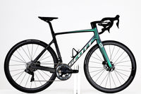 VELO ROUTE COURSE CARBONE SCOTT ADDICT RC PRO RECONDITIONNE MINT BIKES