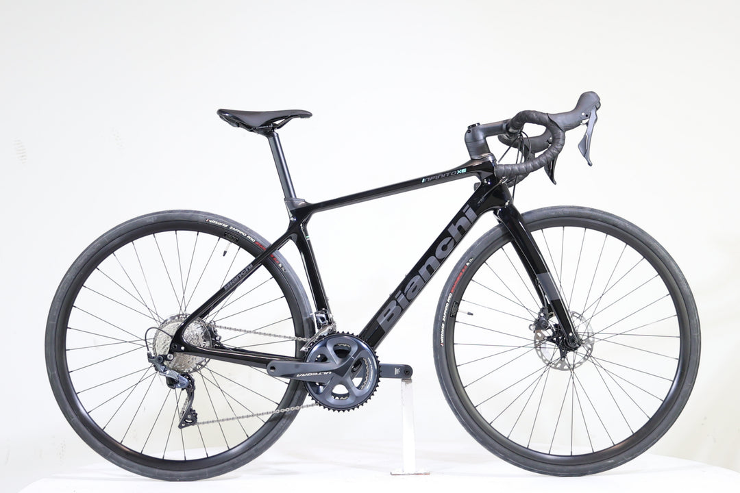BIANCHI Infinito XE Carbon Disc 2024 T.50 247662