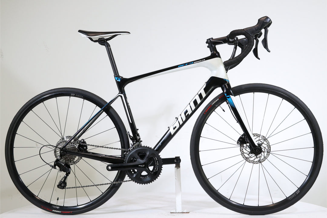 GIANT Defy Advanced 2 2017 T.M 247767