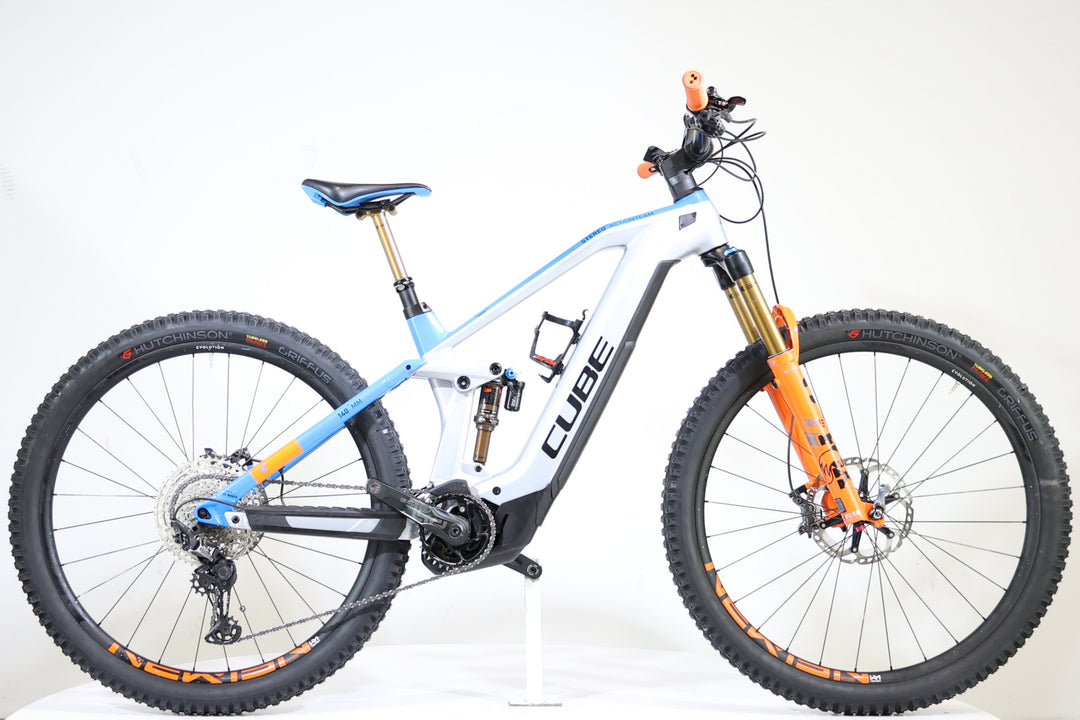 CUBE Stereo Hybrid 140 HPC Action Team 2021 T.M 246631