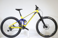 Mondraker superfoxy carbon R 2021 T.M 250904