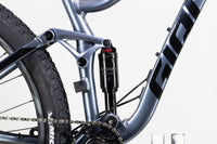 Giant Stance 29 2 Knight Shield S 2022 2368