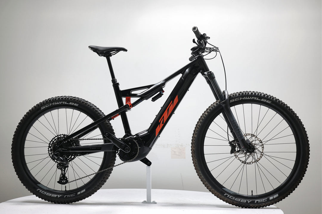 KTM MACINA KAPOHO 7973 2023 T.L