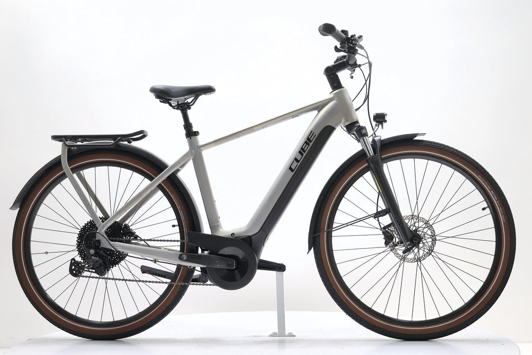 CUBE Touring Hybrid Pro 625 2023 T.M