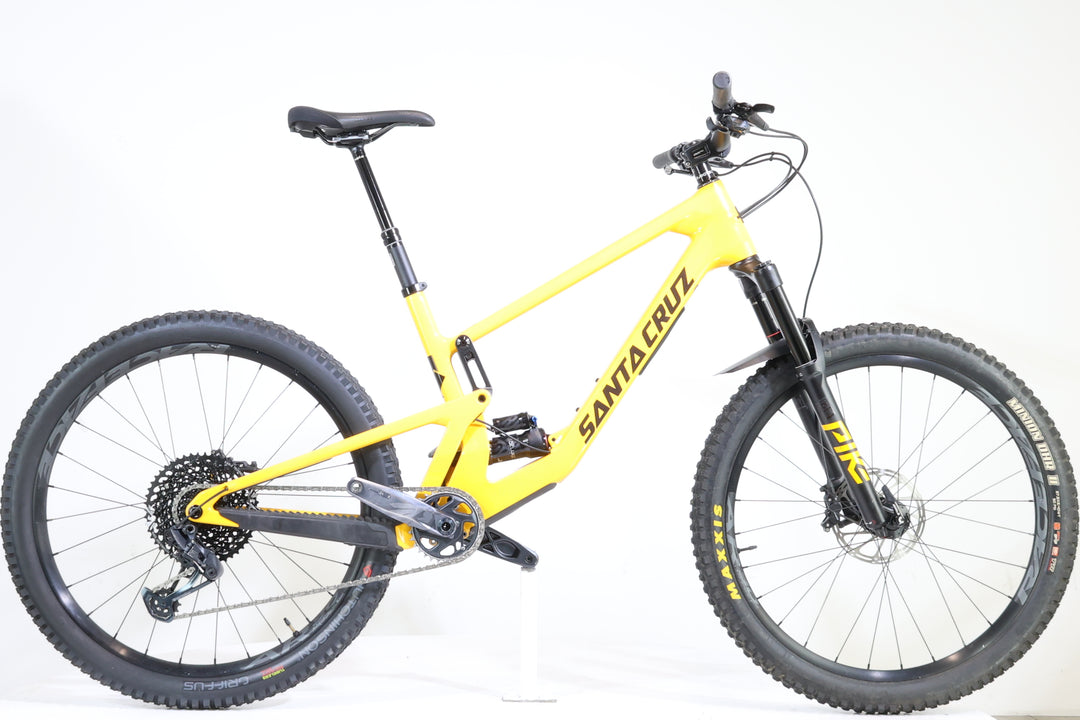 Santa Cruz 5010 R C Kit 2022 T.L 3102