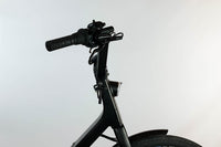 MOUSTACHE Lundi 26.2 Gun Metal